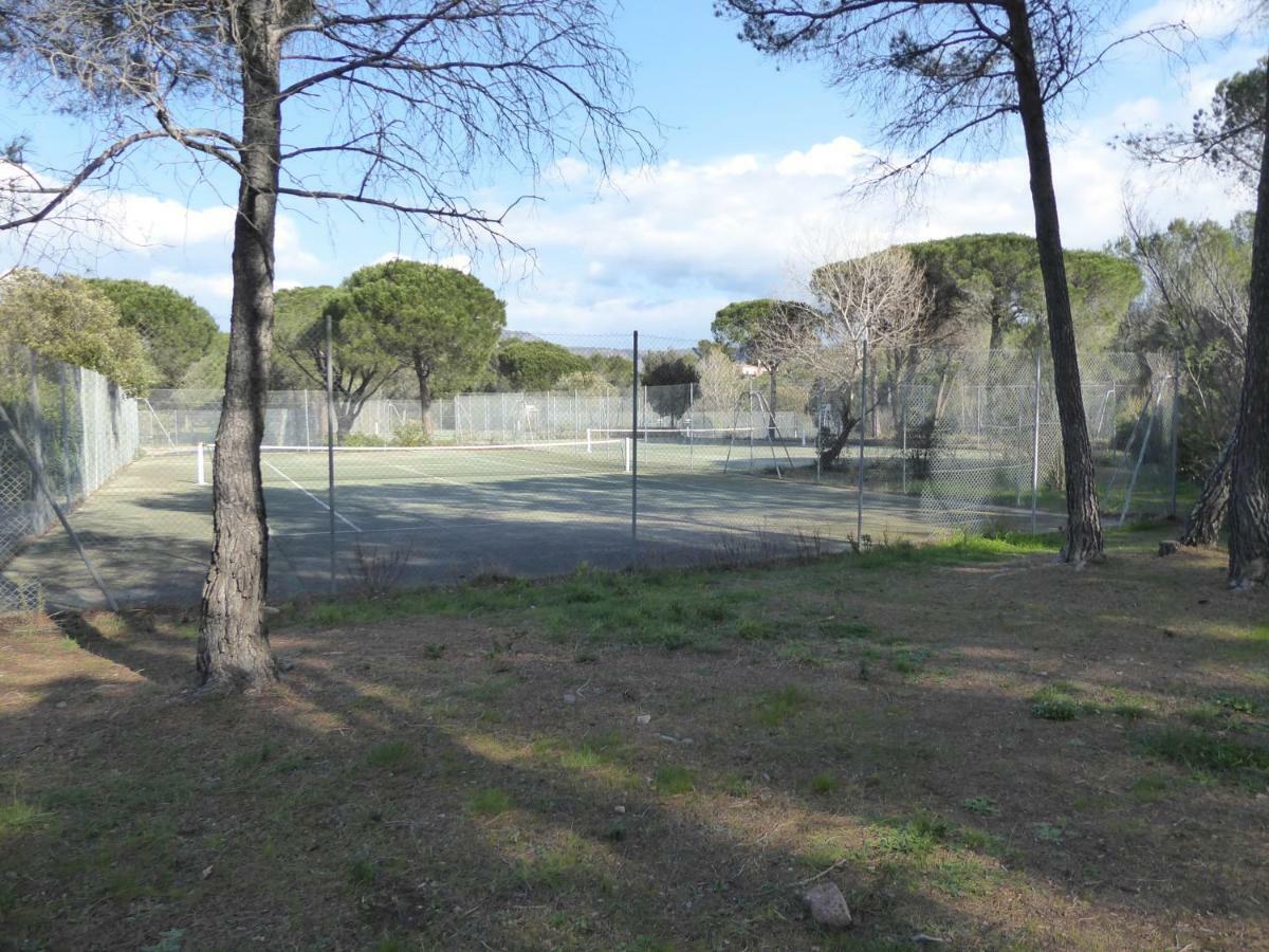 Residences Du Golf Saint-Raphaël Εξωτερικό φωτογραφία